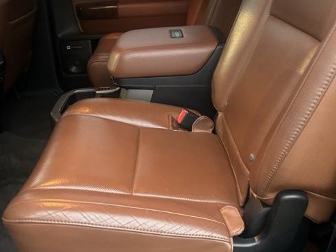 Used 2010 Toyota Sequoia Platinum image 12