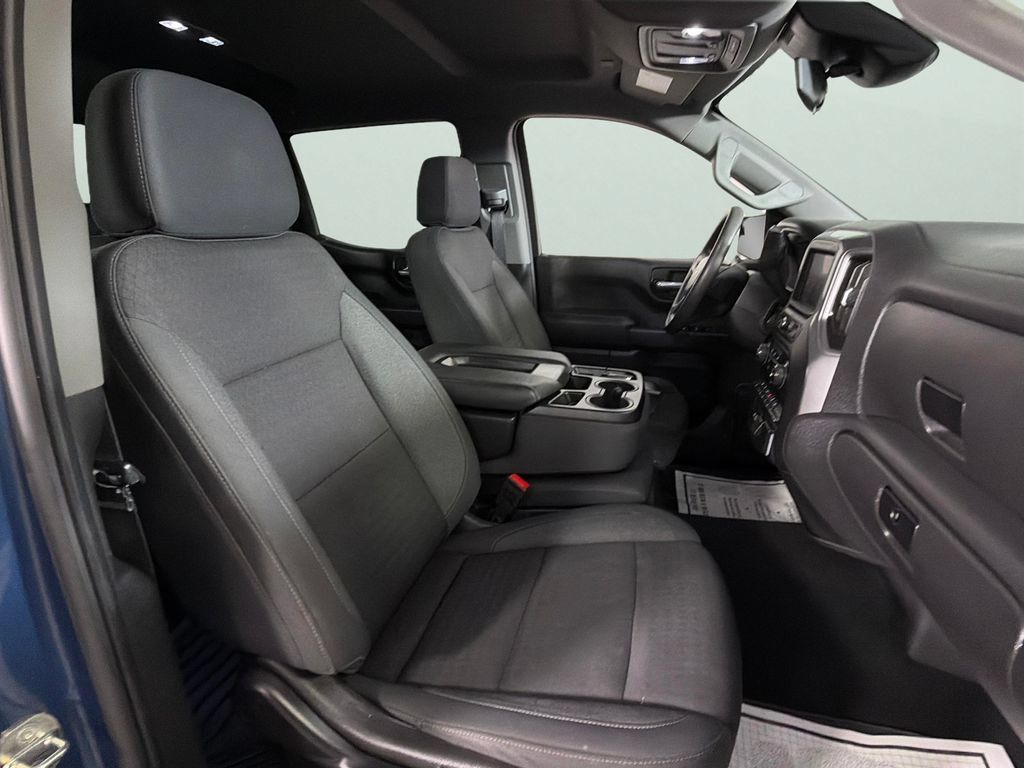Certified 2024 Chevrolet Silverado 1500 Custom RWD image 32