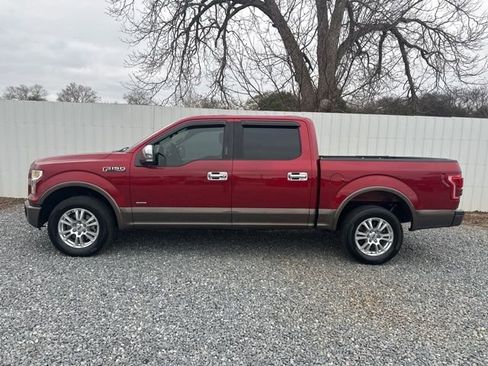 Used 2017 Ford F150 Lariat w/ Equipment Group 501A Mid image 2