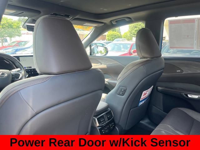 Used 2025 Lexus RX 450h AWD w/ Convenience Package image 29