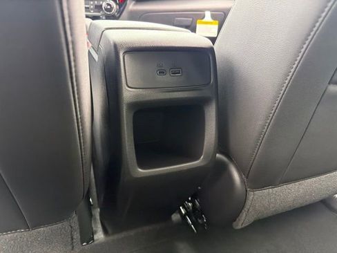 New 2026 Chevrolet Trax RS w/ Sunroof Package FWD image 15