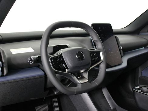 New 2026 Volvo EX30 Plus image 8