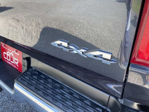 Used 2021 RAM 1500 Big Horn AWD/4WD image 22