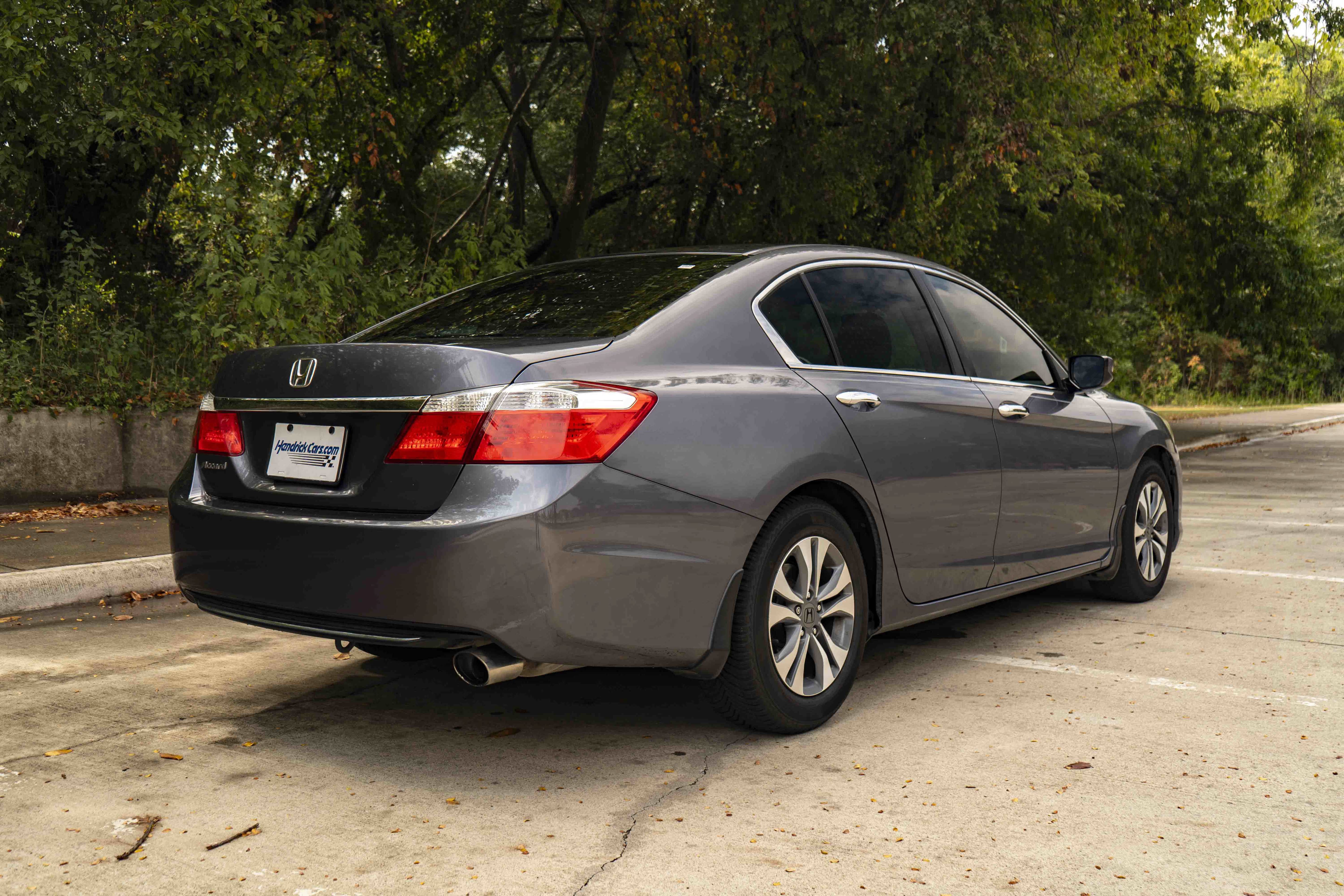 Used 2015 Honda Accord LX image 9