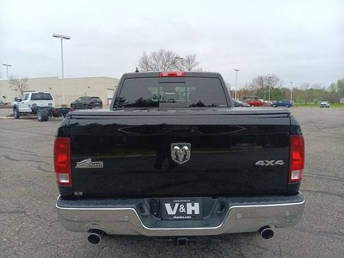 Used 2015 RAM 1500 Big Horn AWD/4WD image 25