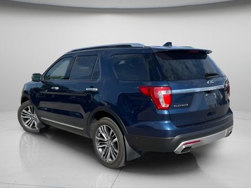 Used 2017 Ford Explorer Platinum AWD/4WD image 10