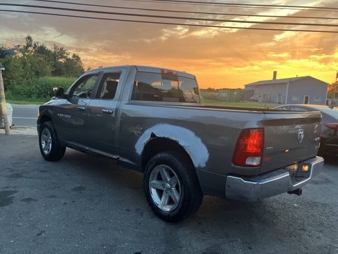 Used 2011 RAM 1500 Classic SLT AWD/4WD image 9