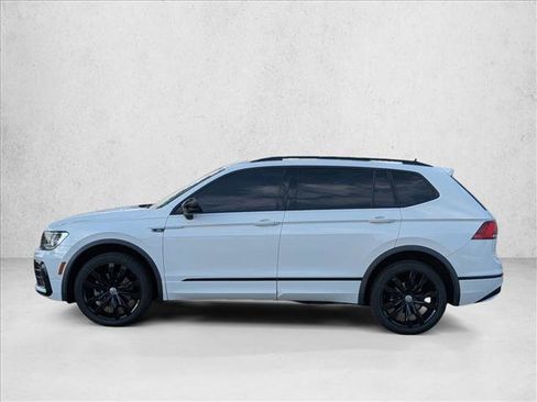 Used 2020 Volkswagen Tiguan SE R-Line AWD/4WD image 8