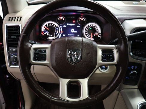 Used 2016 RAM 2500 Laramie AWD/4WD image 34