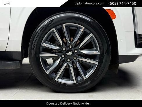 Used 2022 Cadillac Escalade Sport w/ Touring Package image 44