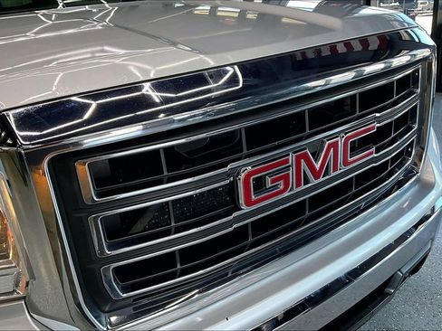Used 2014 GMC Sierra 1500 SLE w/ SLE Value Package AWD/4WD image 31