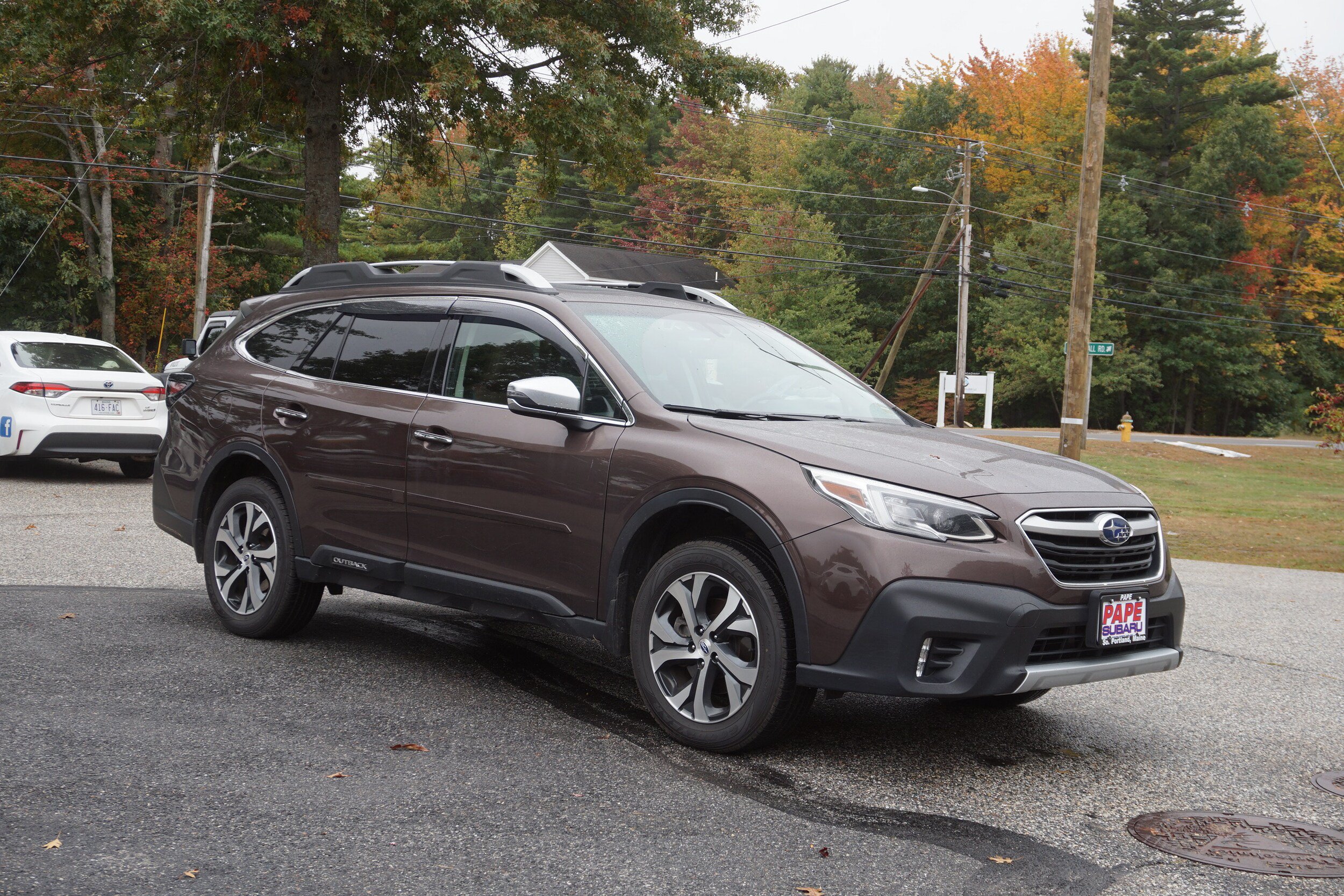 Used 2022 Subaru Outback Touring XT AWD/4WD image 3