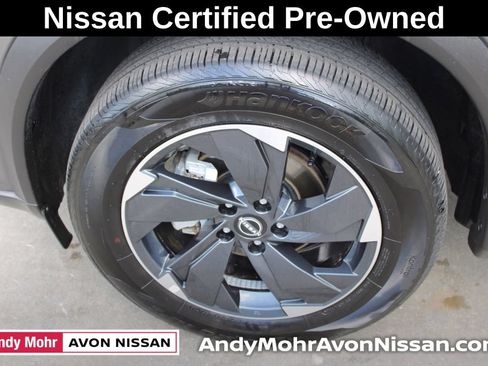 Certified 2026 Nissan Rogue SV AWD/4WD image 13