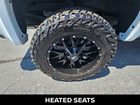Used 2025 Chevrolet Silverado 1500 RST AWD/4WD image 13