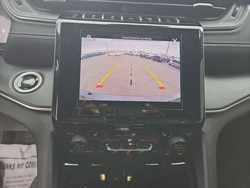 Certified 2025 Jeep Grand Cherokee L Laredo w/ Luxury Tech Group I RWD image 17