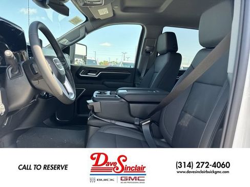 New 2026 GMC Sierra 2500 SLT AWD/4WD image 11