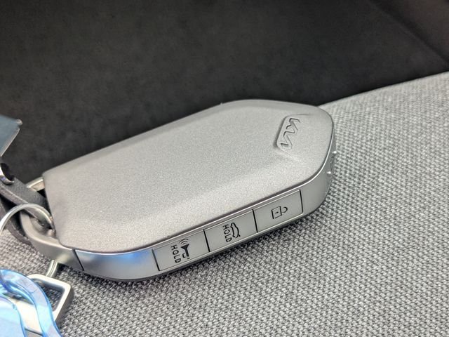 New 2026 Kia K4 FWD image 28