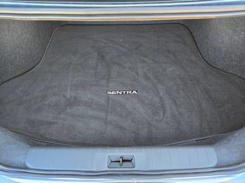 Used 2025 Nissan Sentra S FWD image 12