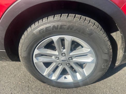 Used 2012 Ford Explorer XLT image 29