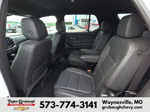 Used 2023 Chevrolet Traverse LT AWD/4WD image 28