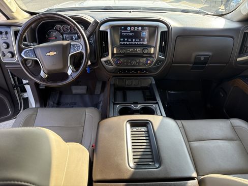 Used 2019 Chevrolet Silverado 3500 LTZ w/ Duramax Plus Package image 16