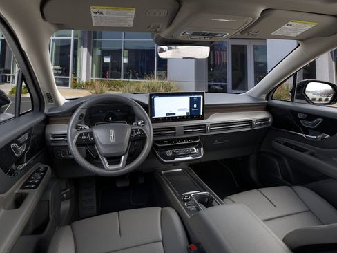 New 2025 Lincoln Corsair Grand Touring w/ Equipment Group 301A image 9