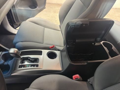 Used 2014 Toyota Tacoma 4x4 Double Cab image 18