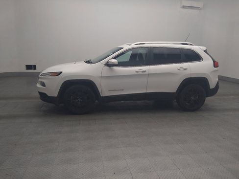 Used 2015 Jeep Cherokee Limited FWD image 2
