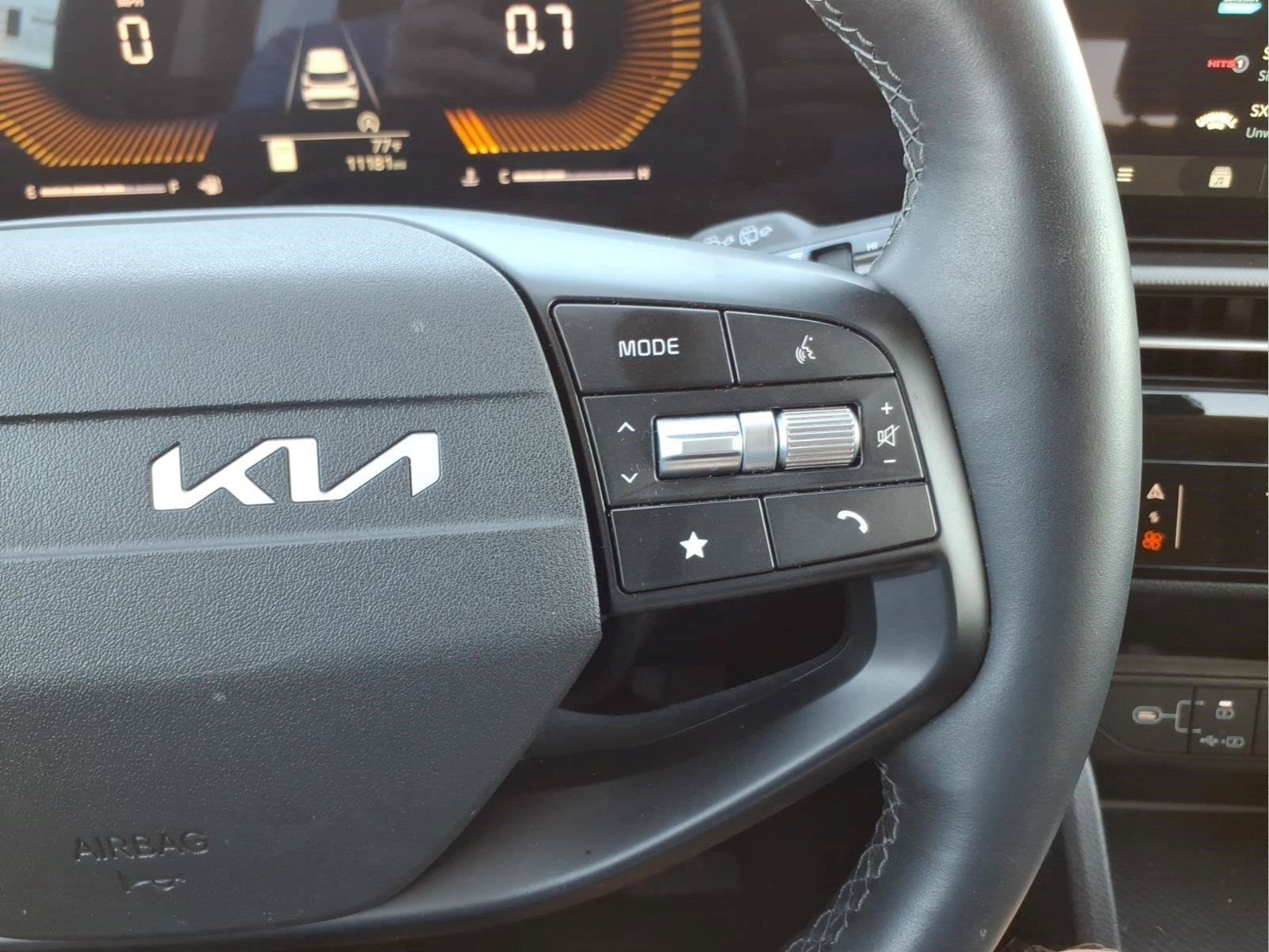 Used 2026 Kia Sportage LX FWD image 21