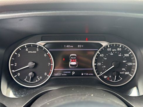 Used 2023 Nissan Rogue S FWD image 6