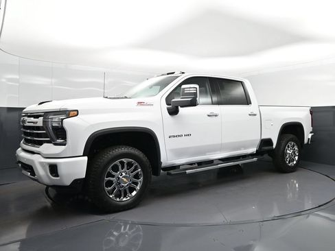 New 2026 Chevrolet Silverado 2500 LTZ w/ Z71 Chrome Sport Edition AWD/4WD image 3