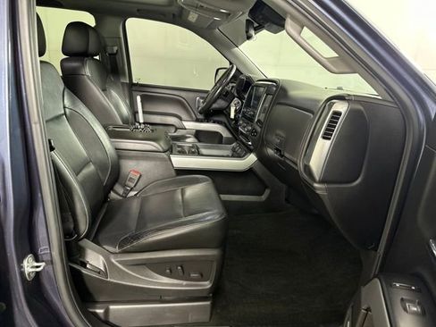 Used 2018 Chevrolet Silverado 1500 LTZ Z71 w/ Centennial Edition image 28