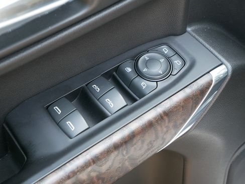 Used 2019 GMC Sierra 1500 Denali w/ Denali Ultimate Package image 17