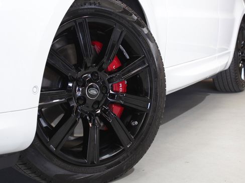 Used 2019 Land Rover Range Rover Sport Supercharged image 17