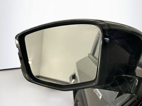 Used 2023 Acura MDX A-Spec image 16