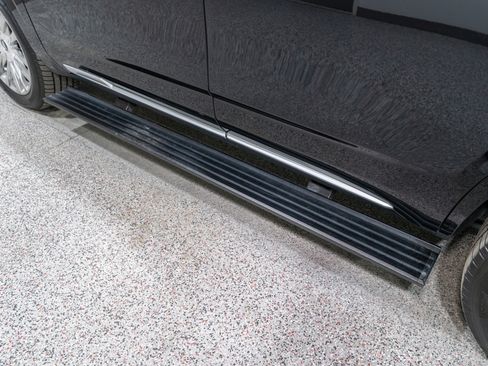 Used 2021 Cadillac Escalade Premium Luxury w/ Driver Assist Tech Package image 11