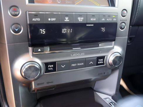 Used 2017 Lexus GX 460 Premium image 19