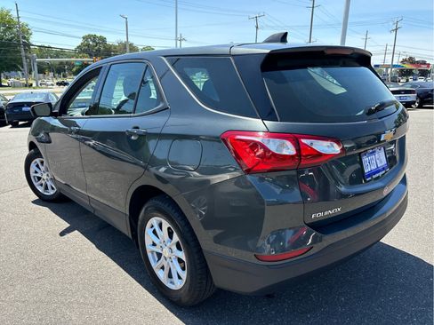 Used 2019 Chevrolet Equinox LS FWD image 25