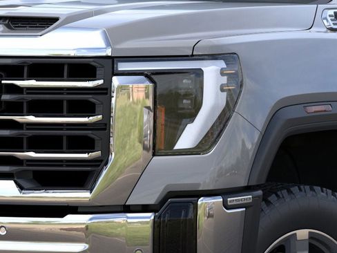 New 2025 GMC Sierra 2500 SLE w/ SLE Value Package; image 34