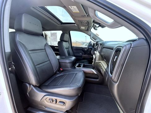 Certified 2022 GMC Sierra 1500 Denali w/ Denali Premium Package image 16