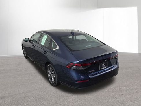 Used 2024 Honda Accord EX image 38