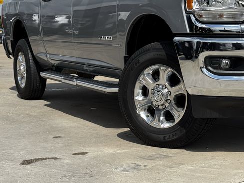 Used 2024 RAM 2500 Big Horn AWD/4WD image 12