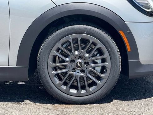 New 2026 MINI Cooper 4-Door Hardtop FWD image 3