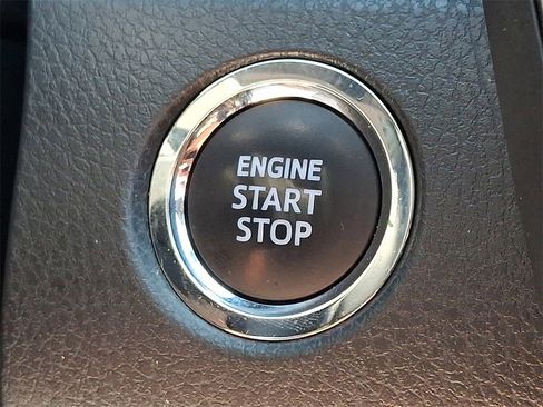 Used 2023 Toyota Camry XSE image 27