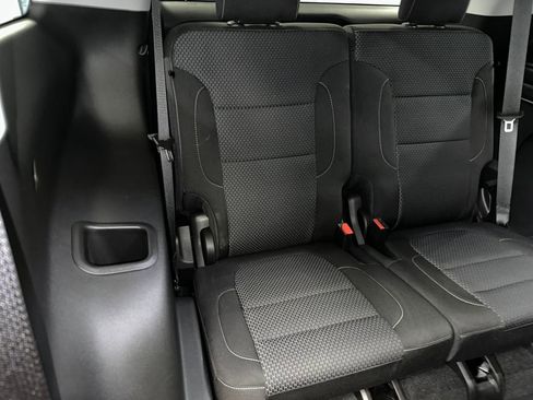 Used 2021 GMC Acadia SLE w/ Driver Convenience Package image 32