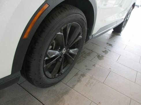 Used 2023 Honda CR-V Sport Touring image 15