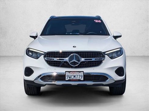 Used 2026 Mercedes-Benz GLC 300 4MATIC image 2