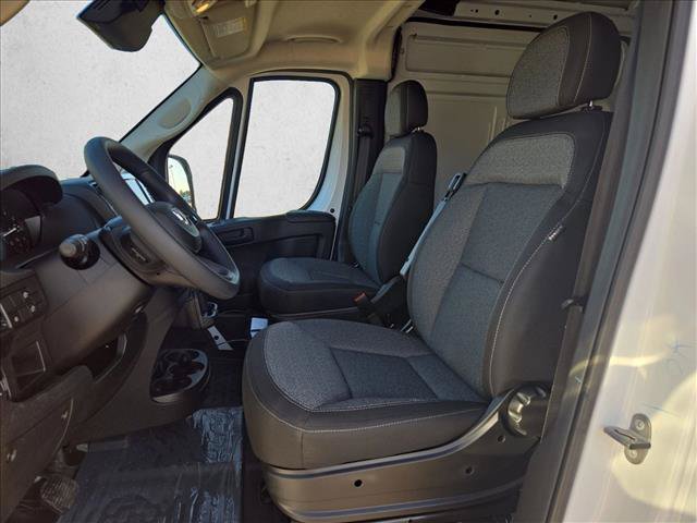 New 2027 RAM ProMaster 2500 FWD image 4