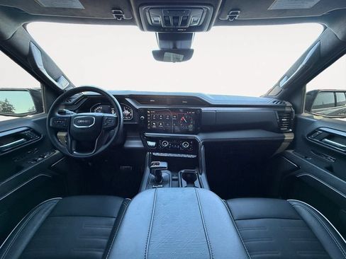 Used 2023 GMC Sierra 1500 AT4X w/ AT4X AEV Edition AWD/4WD image 11