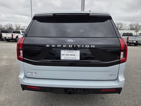 New 2026 Ford Expedition Max Active RWD image 37
